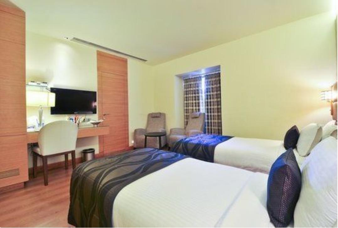 Middleton Inn Kolkata Bagian luar foto