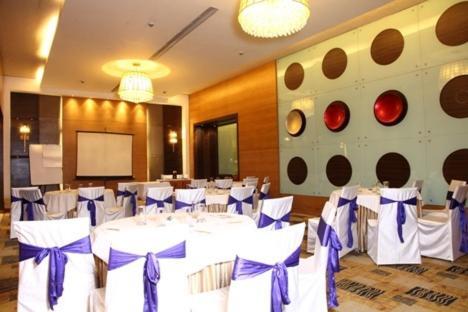 Middleton Inn Kolkata Bagian luar foto